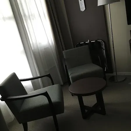 Bryne Hotell Hotel 2*