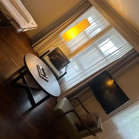 酒店 拜尼库洛酒店 2*