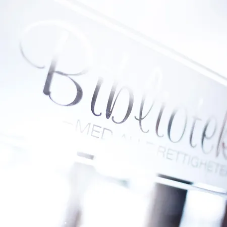 拜尼库洛酒店 2* 布莱尼