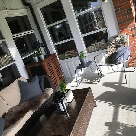 拜尼库洛酒店 2* 布莱尼