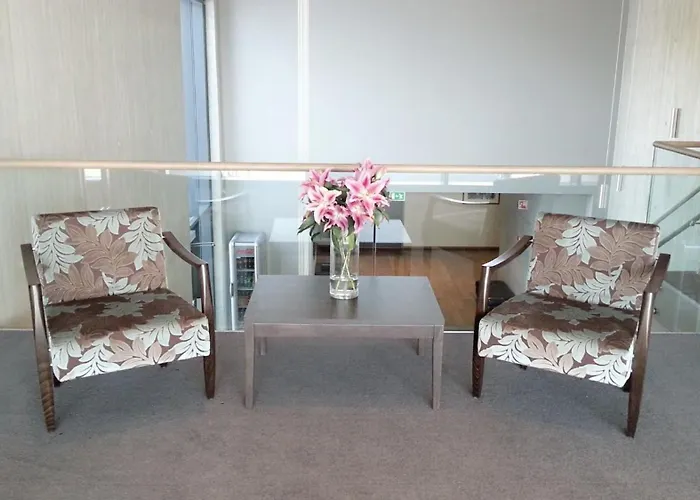 Hotel Bryne Hotell 2*